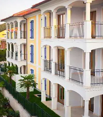 Poville Апартаменты